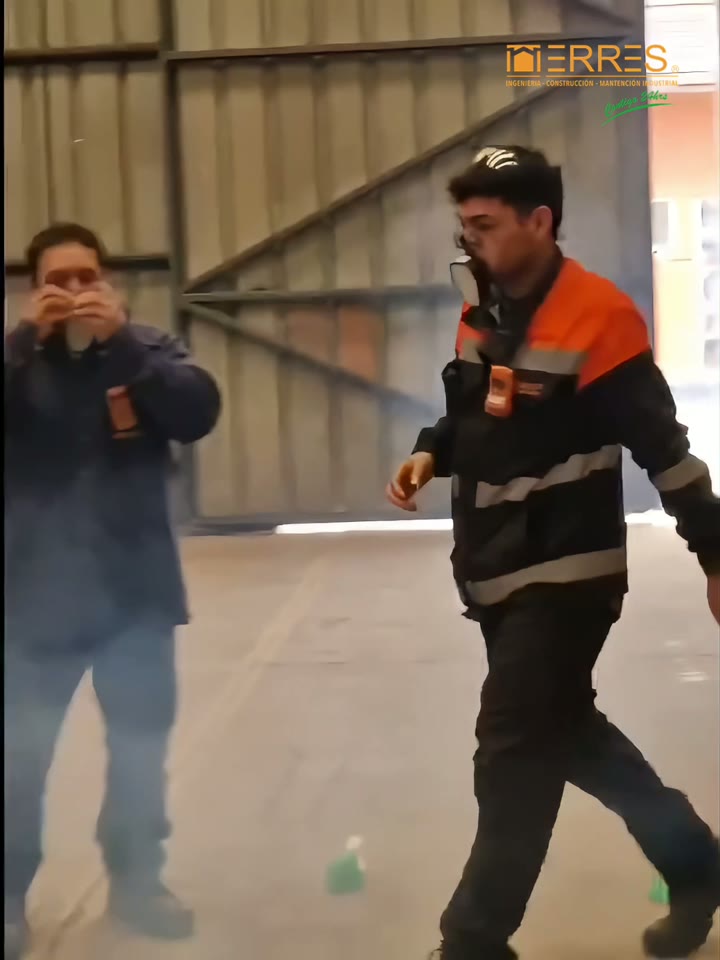Simulacro de autorrescatador Miniescape (H2S) — ERRES